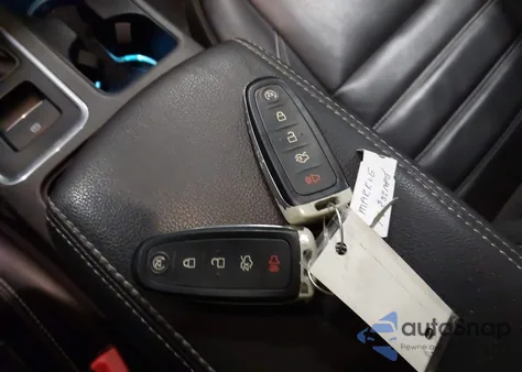 2018 Ford Escape Titanium from USA, damaged, VIN 1FMCU9J91JUC21745